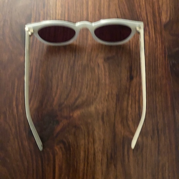 NWOT Equipment sunglasses - Picture 2 of 7